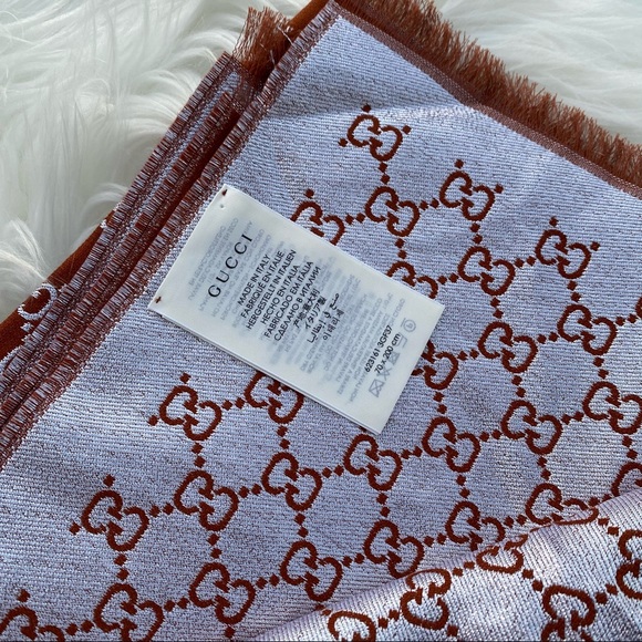Gucci Monogram Scarf/Wrap - Picture 3 of 3